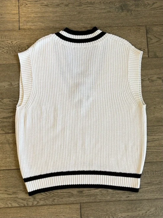 Dynamite White Knit V-Neck Vest with Black Stripe Trim - Picture 2 of 4
